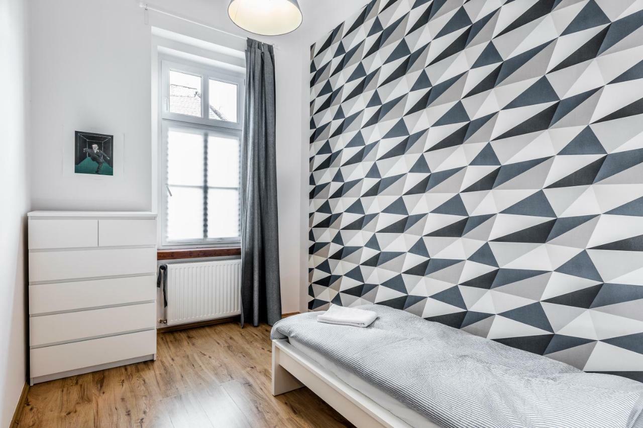 French Touch Apartment With Free Parking Будапеща Екстериор снимка